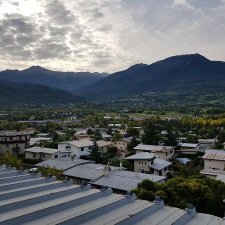 Appartement Plan D'Eau Vue Panoramique Embrun Kültér fotó