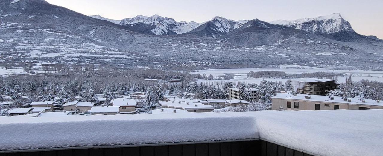 Appartement Plan D'Eau Vue Panoramique Embrun Kültér fotó
